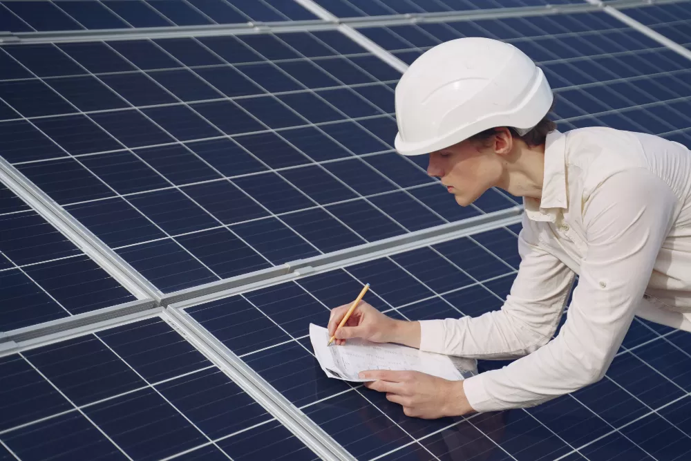 Jak je možné zapojit fotovoltaické panely: kompletní průvodce